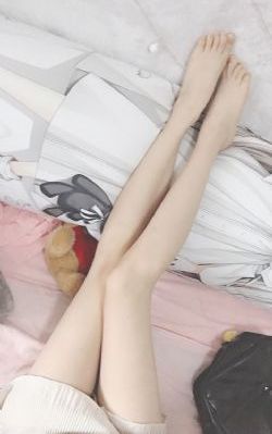 亚洲日批视频_4K全集在线观看